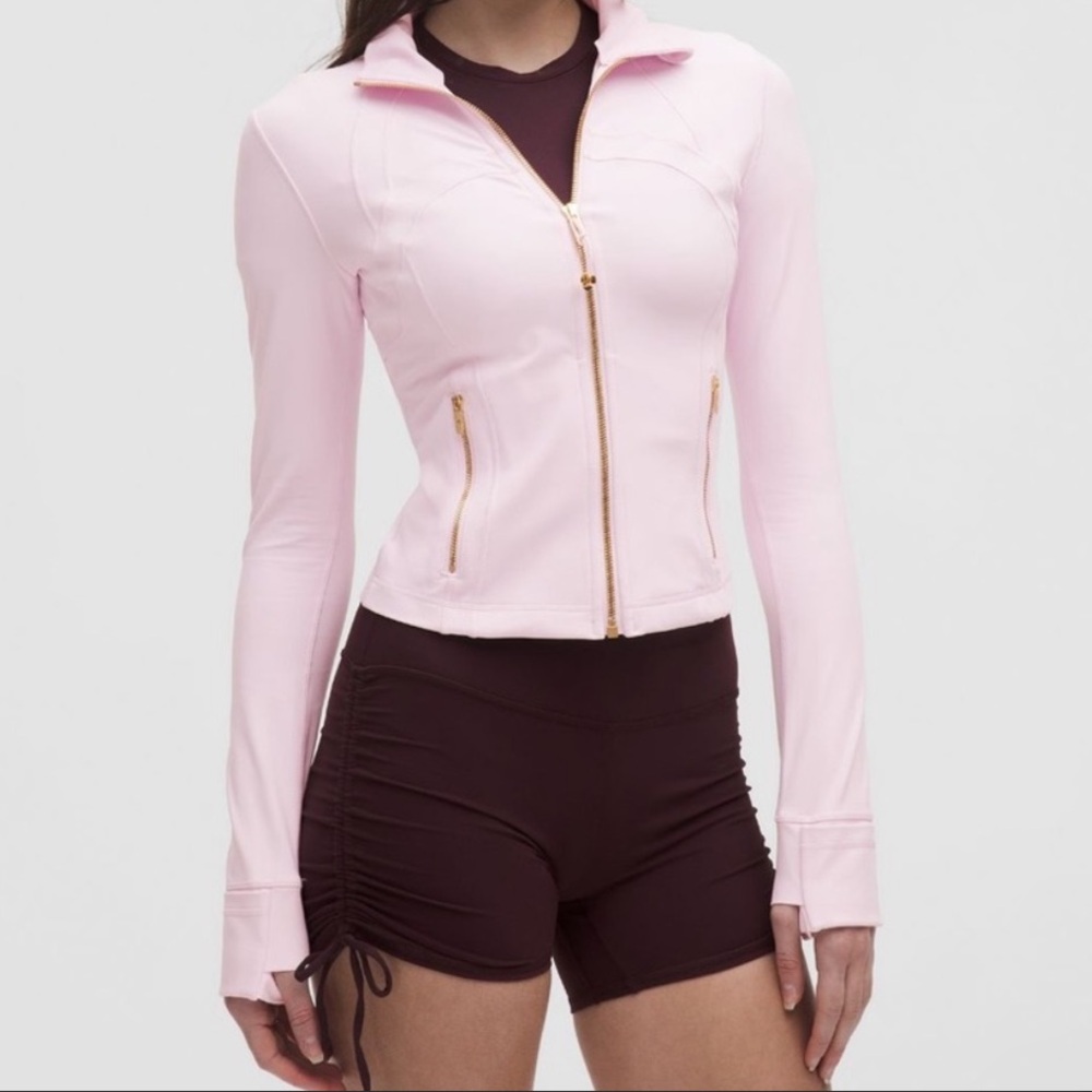 Lululemon Define Cropped Jacket Nulu (size 10) Pink Organza/Gold